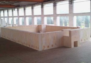 Кирпичи из плавленого циркониевого корунда в стекловаренной печи