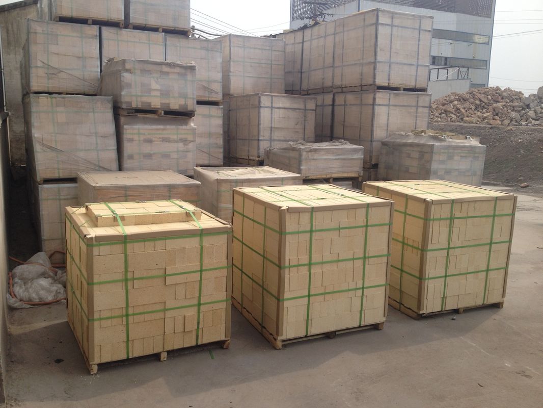 Abrasion Resistance 75% refractory fire bricks For Industrial Furnaces